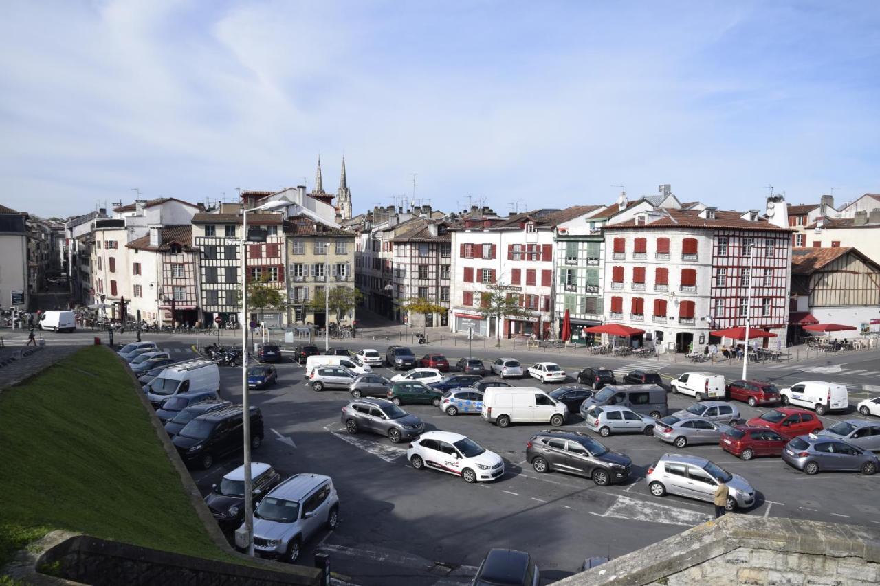 Au Calme Appartement Anglet Buitenkant foto